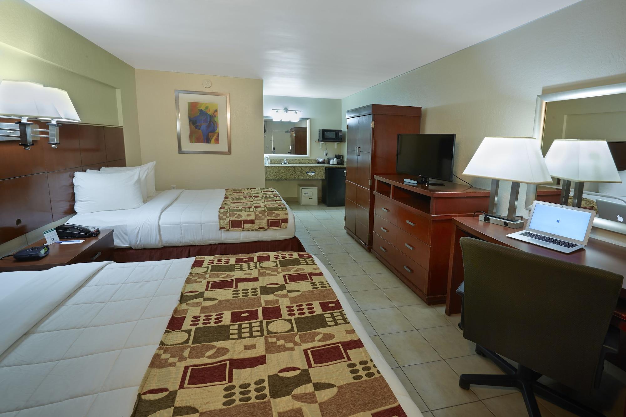 Hotel Ramada By Wyndham Flamingo Water Park Kissimmee Exterior foto
