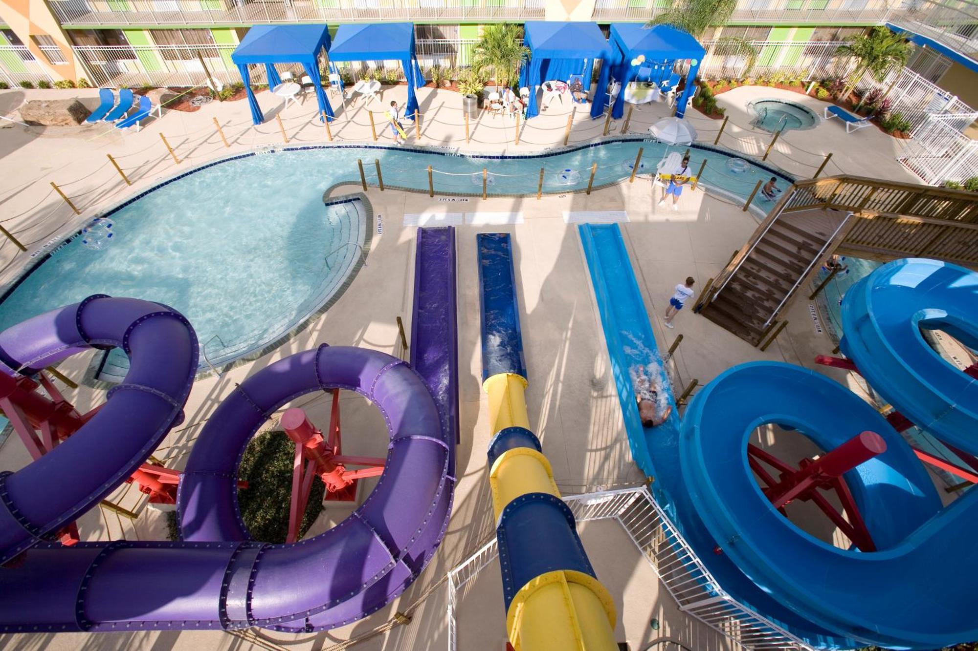 Hotel Ramada By Wyndham Flamingo Water Park Kissimmee Exterior foto